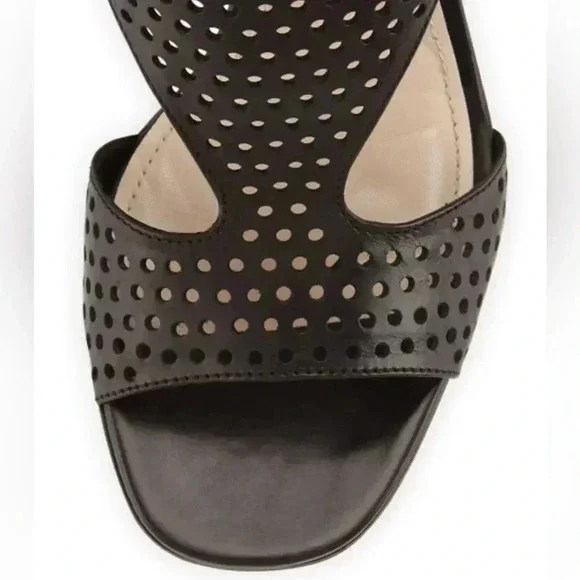 Prada Perforated T-Strap Sandal, Nero‎ Sz 40.5 US 10.5 - Picture 13 of 14
